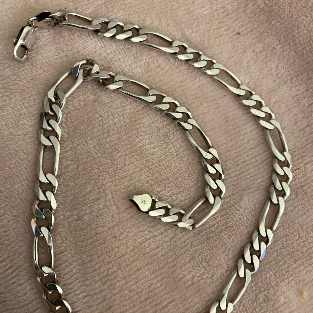 Sterling silver figero chain